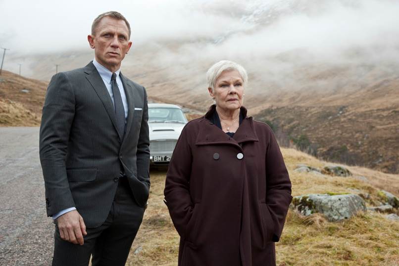 Thủ lĩnh của điệp viên 007 Judi Dench trở lại với vai diễn Nữ hoàng Anh đầy quyền lực - Ảnh 6.