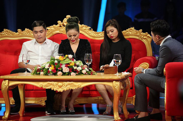 Trong chương trình, Duy Phước - Lê Lộc cũng đã xuất hiện tại chương trình để chia sẻ về câu chuyện gia đình và suy nghĩ của cả hai về cuộc sống khi bố mẹ ly dị.