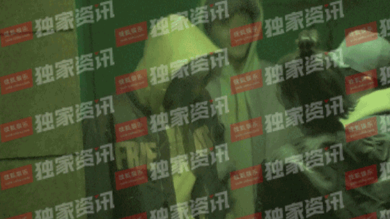 Lộ hình ảnh Quan Hiểu Đồng nũng nịu mè nheo bên Luhan, rộ nghi vấn sống chung sau 3 tháng hẹn hò - Ảnh 2.
