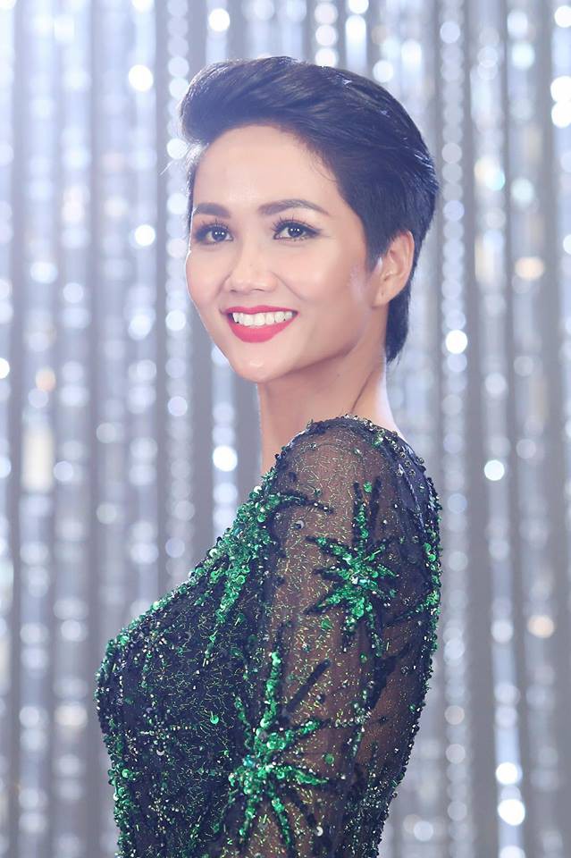 Tân Hoa hậu Hhen Nie nhìn thô cứng như rô bốt chỉ vì kiểu tóc phản chủ - Ảnh 6.