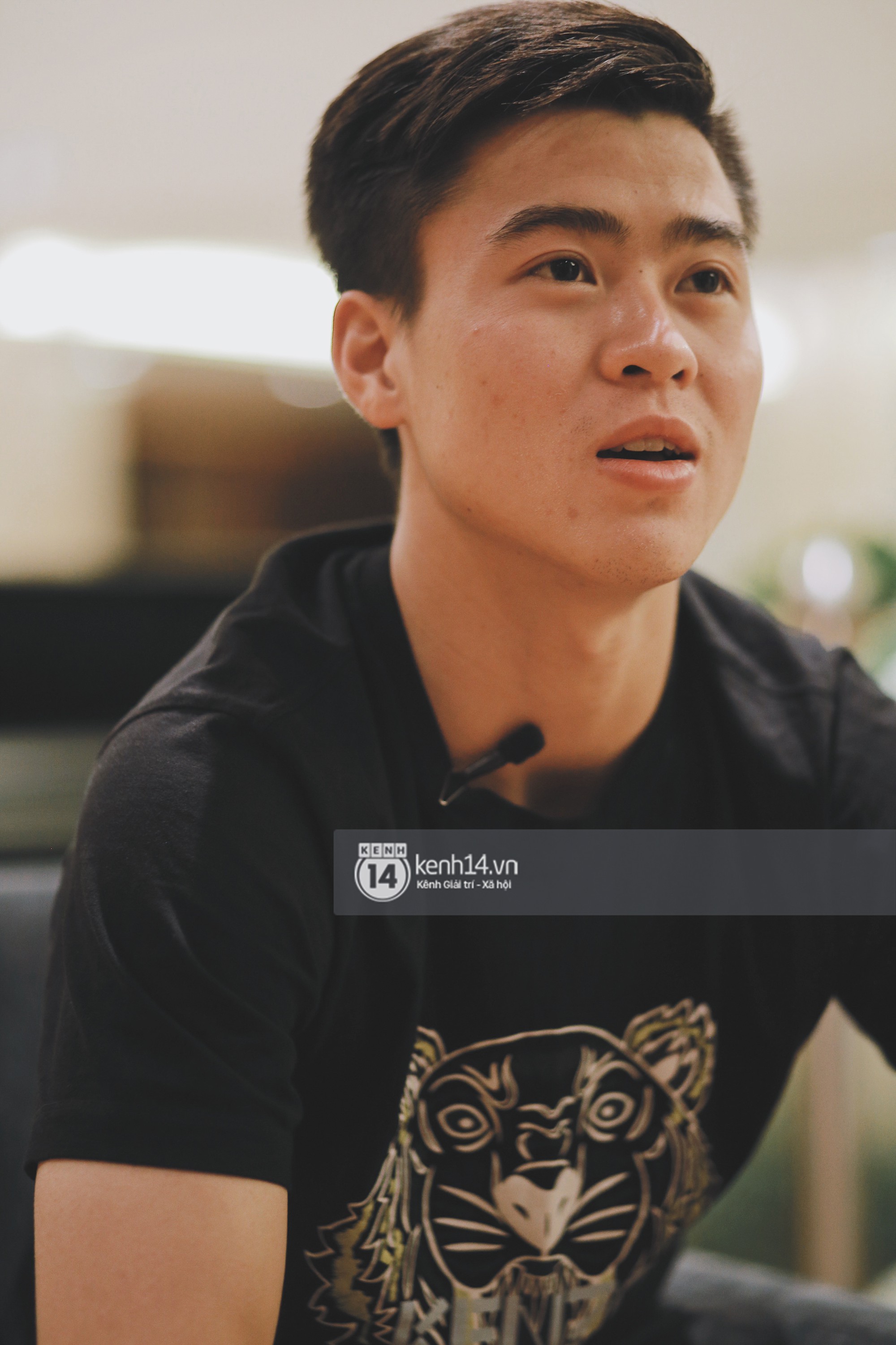 Duy Mạnh U23 Việt Nam: Trong đội chỉ có mình với Hồng Duy bán hàng online, nhưng thật ra là... đăng hộ bạn gái đấy - Ảnh 11.
