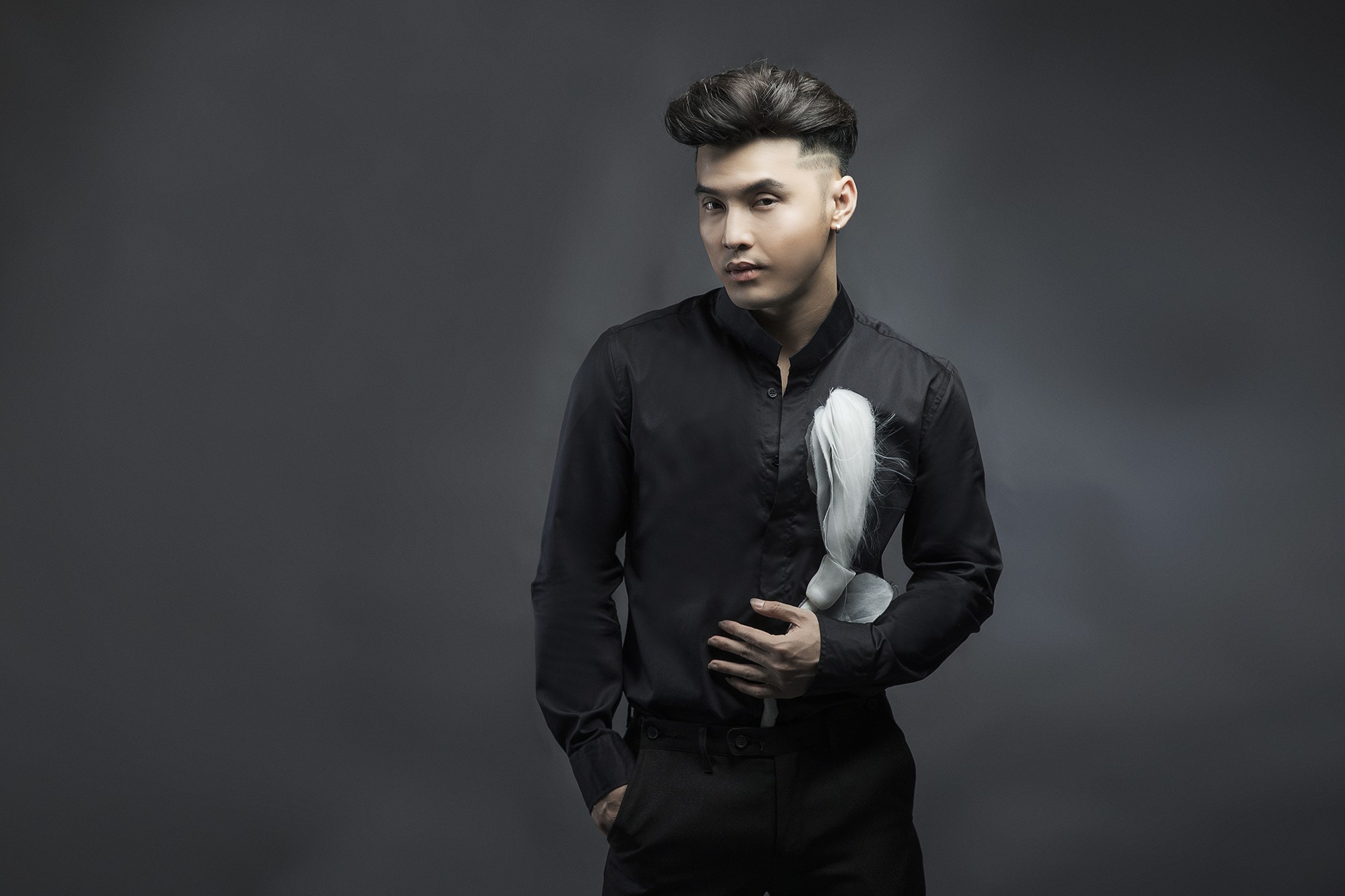 Ưng Hoàng Phúc hội ngộ đạo diễn Quang Huy và 2 “mẩu” H.A.T trong liveshow tái hiện hành trình 18 năm ca hát