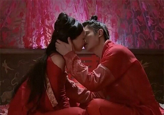 Đường Yên: Người xứng đáng với giải nữ hoàng kiss scene của màn ảnh Hoa Ngữ - Ảnh 8.