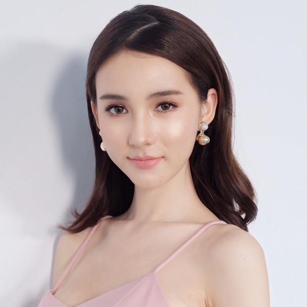 Hương Giang Idol lần đầu đụng độ đối thủ Yoshi tại Hoa hậu chuyển giới quốc tế 2018 - Ảnh 3.