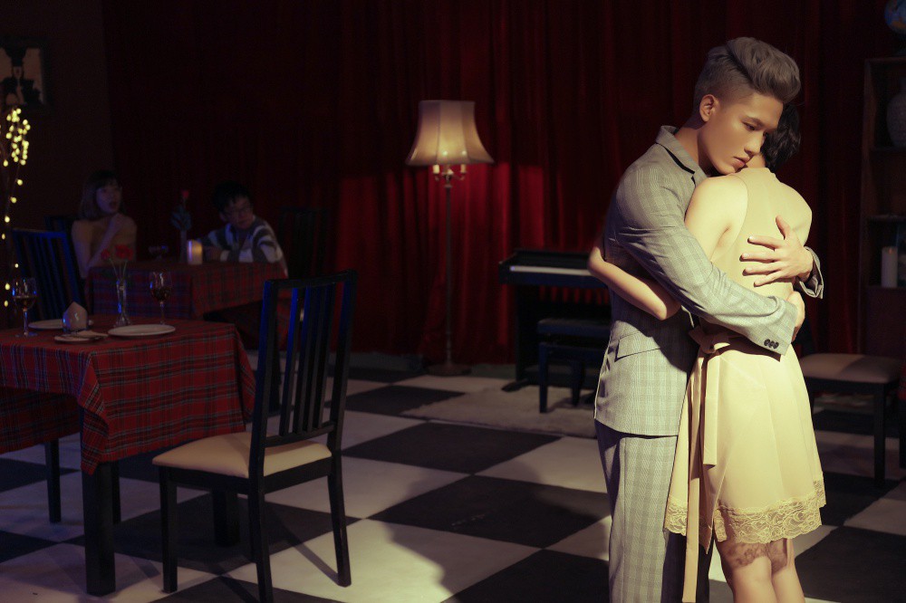 Mượn La La Land, Anh Tú (The Voice) tái hiện chuyện tình mộng mơ của mình trong MV đầu tay - Ảnh 6.