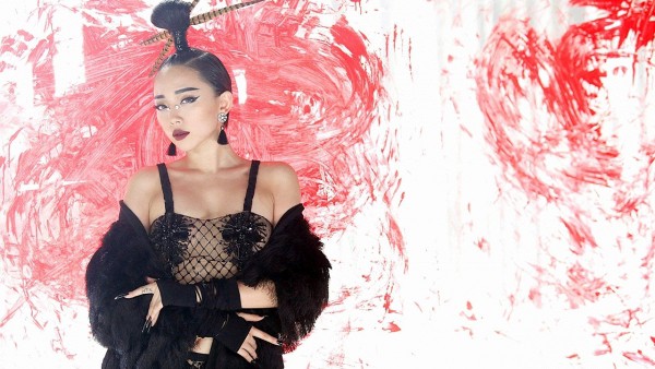 Trước Mỹ Tâm, những mỹ nhân Vpop này cũng khiến fan mê mẩn với hình ảnh geisha đẹp ma mị trong MV - Ảnh 12.