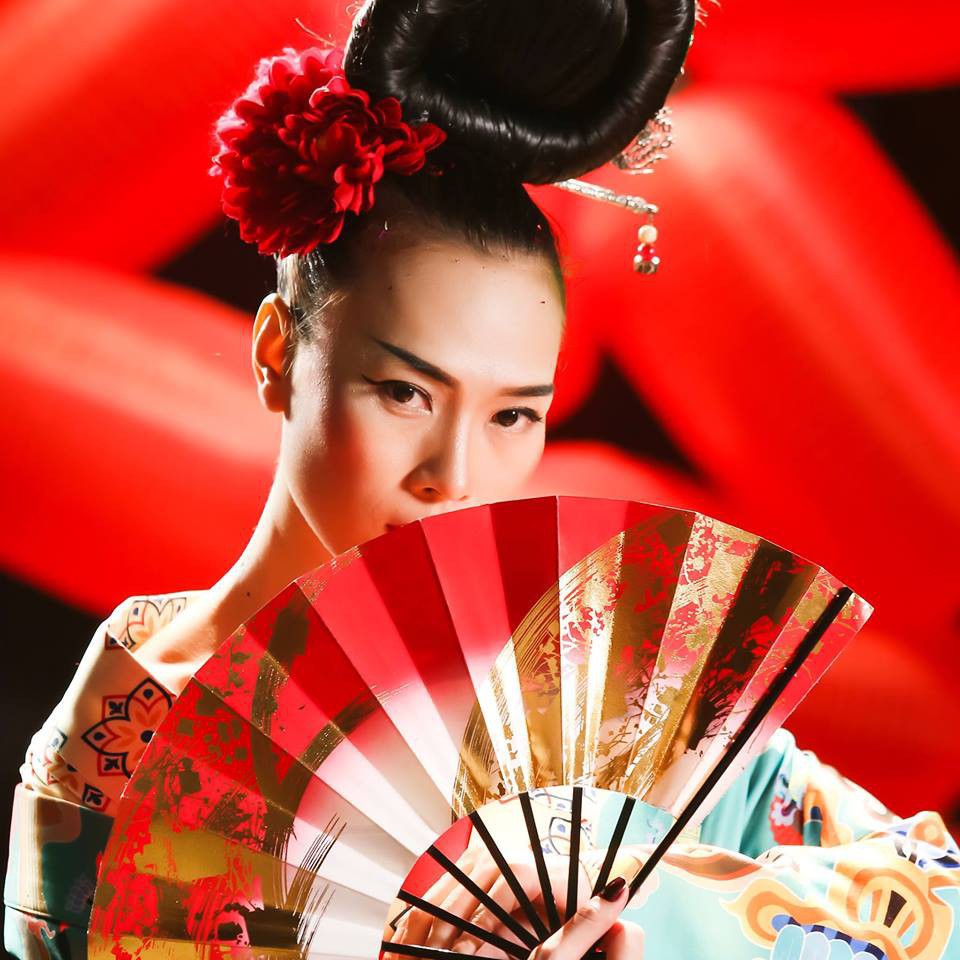Trước Mỹ Tâm, những mỹ nhân Vpop này cũng khiến fan mê mẩn với hình ảnh geisha đẹp ma mị trong MV - Ảnh 3.