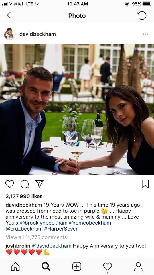  David Beckham đăng ảnh và gửi lời chúc, bày tỏ tình yêu với bà xã Victoria trong ngày kỷ niệm 19 năm ngày cưới. 