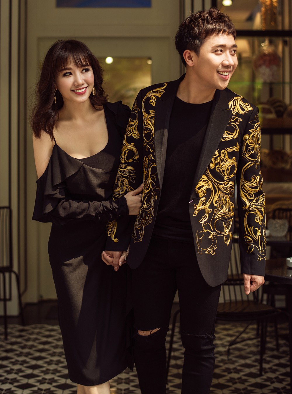 Không chỉ là một cặp đôi đẹp, sau khi kết hôn, Trấn Thành và Hari Won còn ngày càng thăng hoa trong sự nghiệp, cả những dự án hợp tác cùng nhau lẫn công việc cá nhân của từng người. Có thể nói, Trấn Thành và Hari Won đang là một trong những cặp đôi thành công và hạnh phúc của showbiz Việt