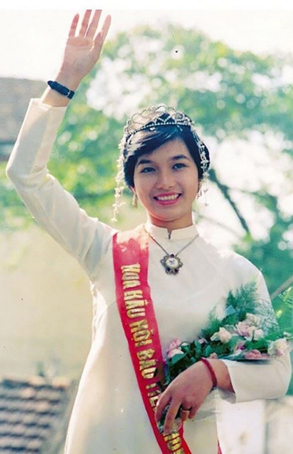 Loạt Hoa hậu Việt Nam sở hữu vẻ đẹp “bất biến”: Người có gương mặt trẻ trung hệt ngày đăng quang, người mệnh danh thần tiên tỷ tỷ - Ảnh 1.