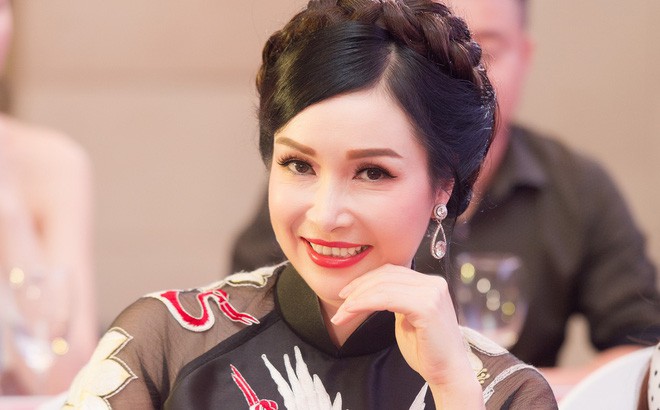 Loạt Hoa hậu Việt Nam sở hữu vẻ đẹp “bất biến”: Người có gương mặt trẻ trung hệt ngày đăng quang, người mệnh danh thần tiên tỷ tỷ - Ảnh 3.