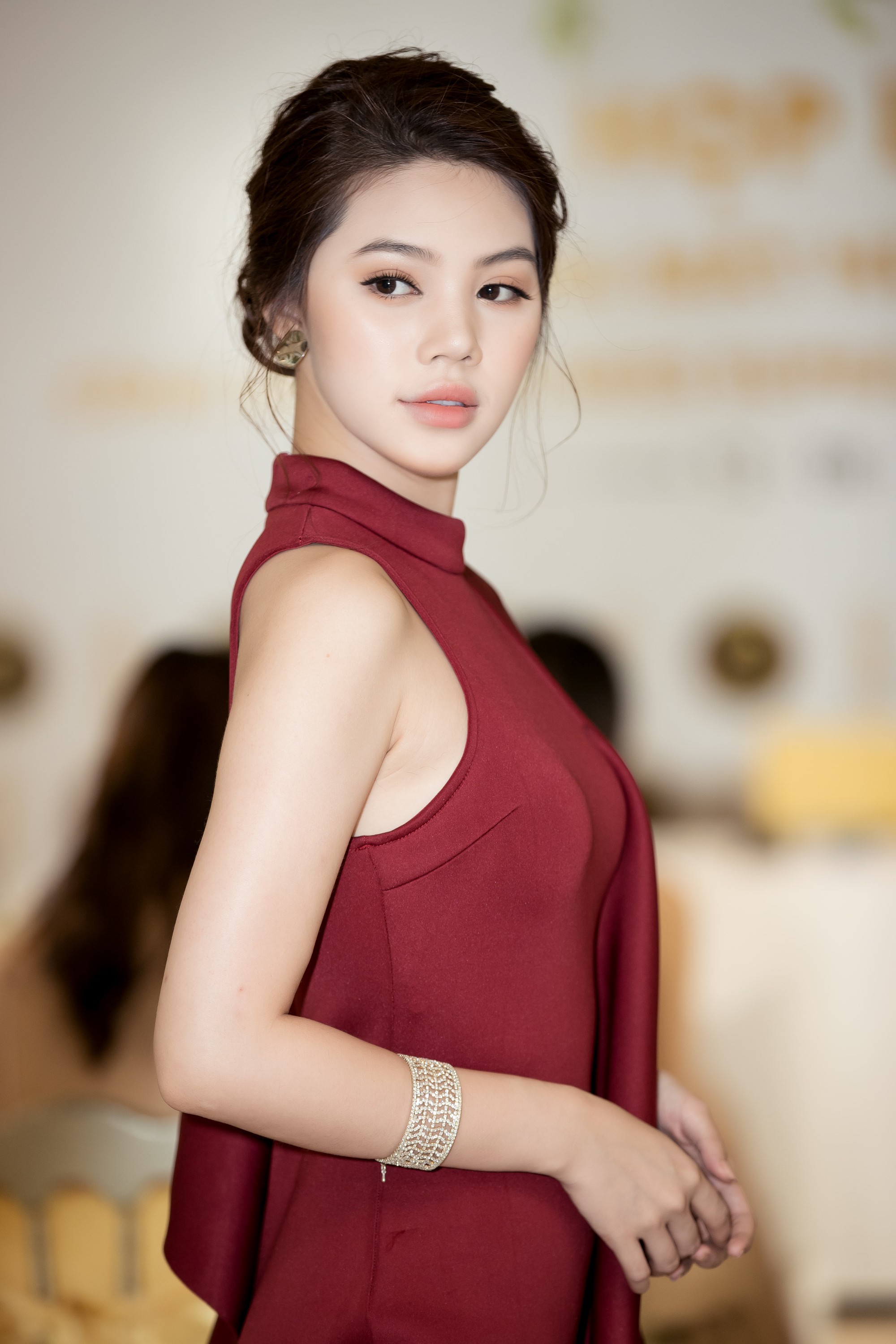 Không ngoài dự đoán, Trương Mỹ Nhân và Ngọc Châu Next Top thẳng tiến vào Top 15 Miss Supranational Vietnam 2018 - Ảnh 20.