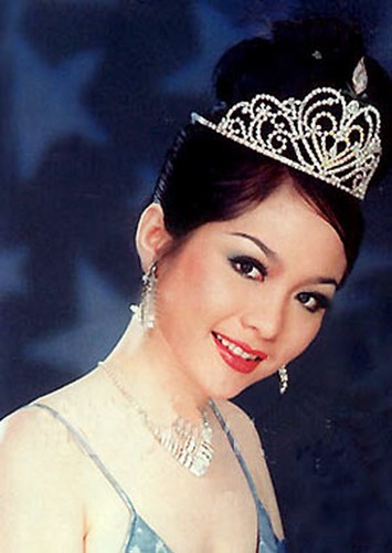 Loạt Hoa hậu Việt Nam sở hữu vẻ đẹp “bất biến”: Người có gương mặt trẻ trung hệt ngày đăng quang, người mệnh danh thần tiên tỷ tỷ - Ảnh 10.