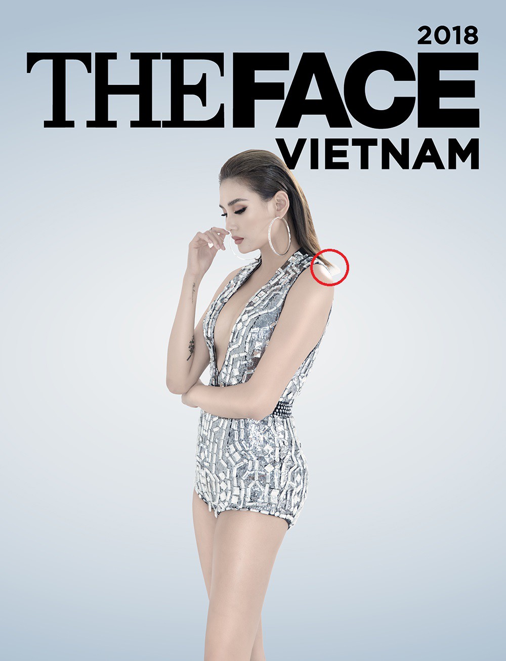 The Face tung poster quảng bá: Minh Hằng lại gây tranh cãi, lỗi photoshop bị lộ - Ảnh 10.