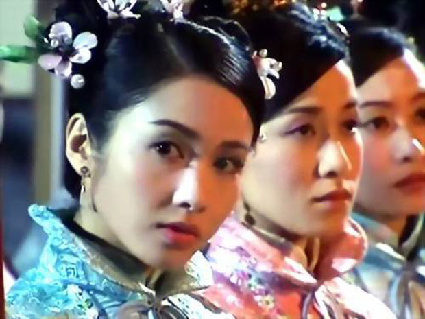 Cung đấu Hoàng gia Thái Lan đã là gì so với 6 phim này: Ngô Cẩn Ngôn hô mưa gọi gió, Ha Ji Won chẳng sợ trời cao đất dày - Ảnh 6.