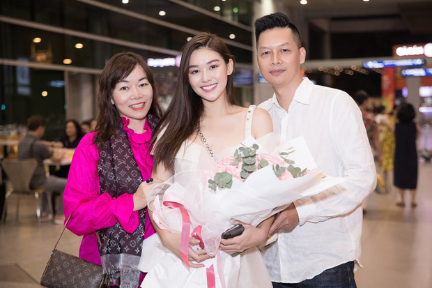 Sút 2 kg, Tường San vẫn rạng rỡ ngày về trong vòng tay chào đón của người hâm mộ cùng thành tích Top 8 Hoa hậu Quốc tế - Ảnh 5.