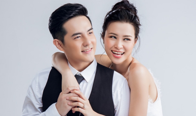 Hồ Hoài Anh vô tình tiết lộ giới tính con đầu lòng của Ông Cao Thắng và Đông Nhi