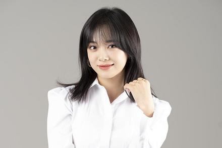 Nữ chính Hẹn Hò Chốn Công Sở 2 lần may mắn được nhường vai giúp sự nghiệp lên hương