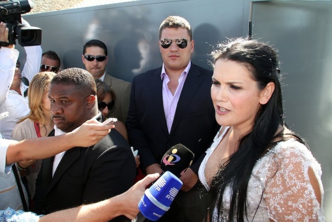 Chị gái Ronaldo lên tiếng chê bai CĐV Bồ Đào Nha vô ơn