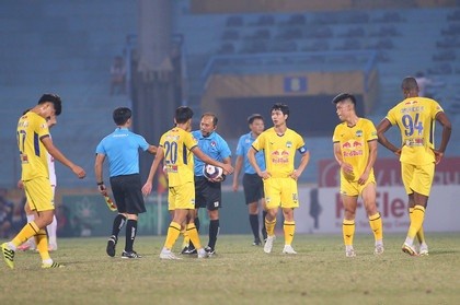 VPF không nhượng bộ, Hoàng Anh Gia Lai sẵn sàng bỏ giải V-League 2023