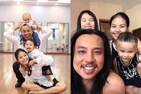 Bất ngờ trước sự thật về cuộc hôn nhân của Chí Anh - tình cũ Khánh Thi với vợ trẻ kém 20 tuổi