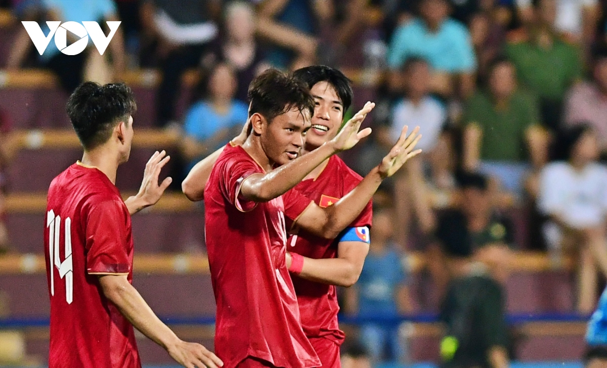 U23 Việt Nam đã tạo nên một cú sốc khi giành vé tham dự VCK U23 châu Á 2024 sớm hơn cả U23 Hàn Quốc và U23 Nhật Bản.