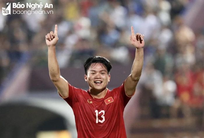 2 cầu thủ Sông Lam Nghệ An được triệu tập vào đội tuyển quốc gia cho FIFA Days tháng 10