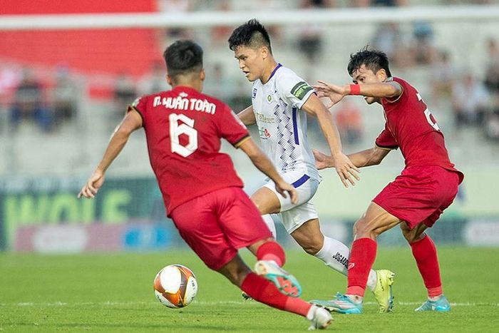 Phép màu nào trên sân Hàng Đẫy?