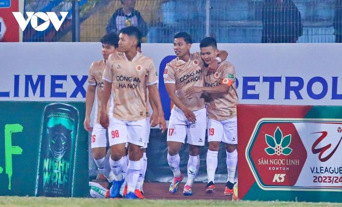 Quang Hải đã chứng minh mình là một trong những chân sút nội xuất sắc nhất tại V-League 2023/2024. 