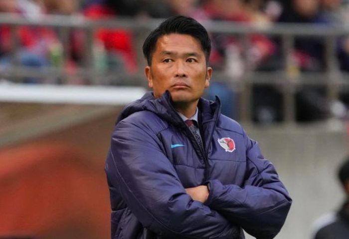 HLV Iwamasa Daiki trở thành HLV thứ tư dẫn dắt Hà Nội FC mùa giải này