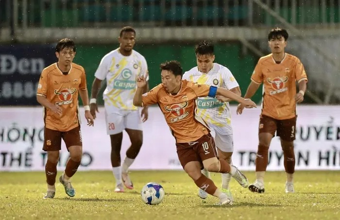 HAGL lỡ cơ hội giành giải thưởng tháng 9 tại V-League 2024/2025