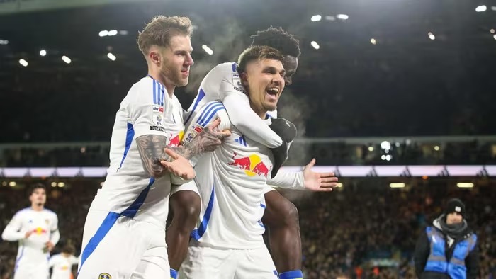 Hai đội bóng đầu tiên giành vé thăng hạng Premier League đã lộ diện