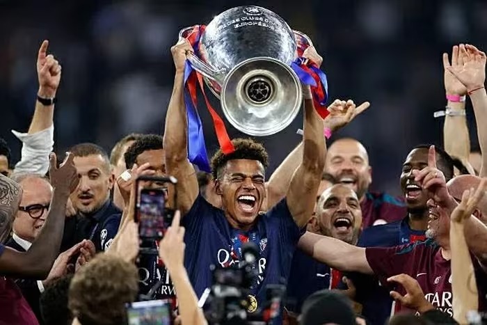 UEFA vinh danh Dembele, mở rộng cánh cửa chinh phục Quả bóng vàng 2025
