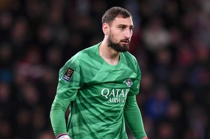 MU sẵn sàng chi 150 triệu bảng để đưa về Donnarumma và Baleba