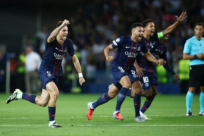PSG ngược dòng ngoạn mục, hạ Tottenham để giành Siêu cúp châu Âu 2025