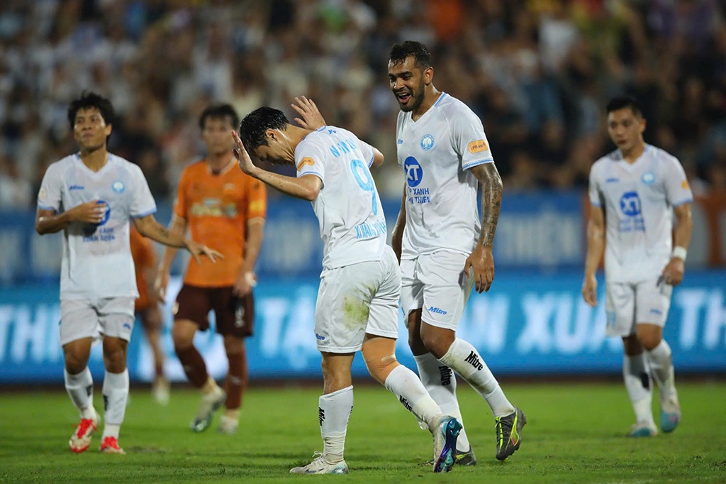 Nam Định mất trung vệ Đặng Văn Tới ở trận gặp Long An tại Cúp Quốc gia 2025/2026