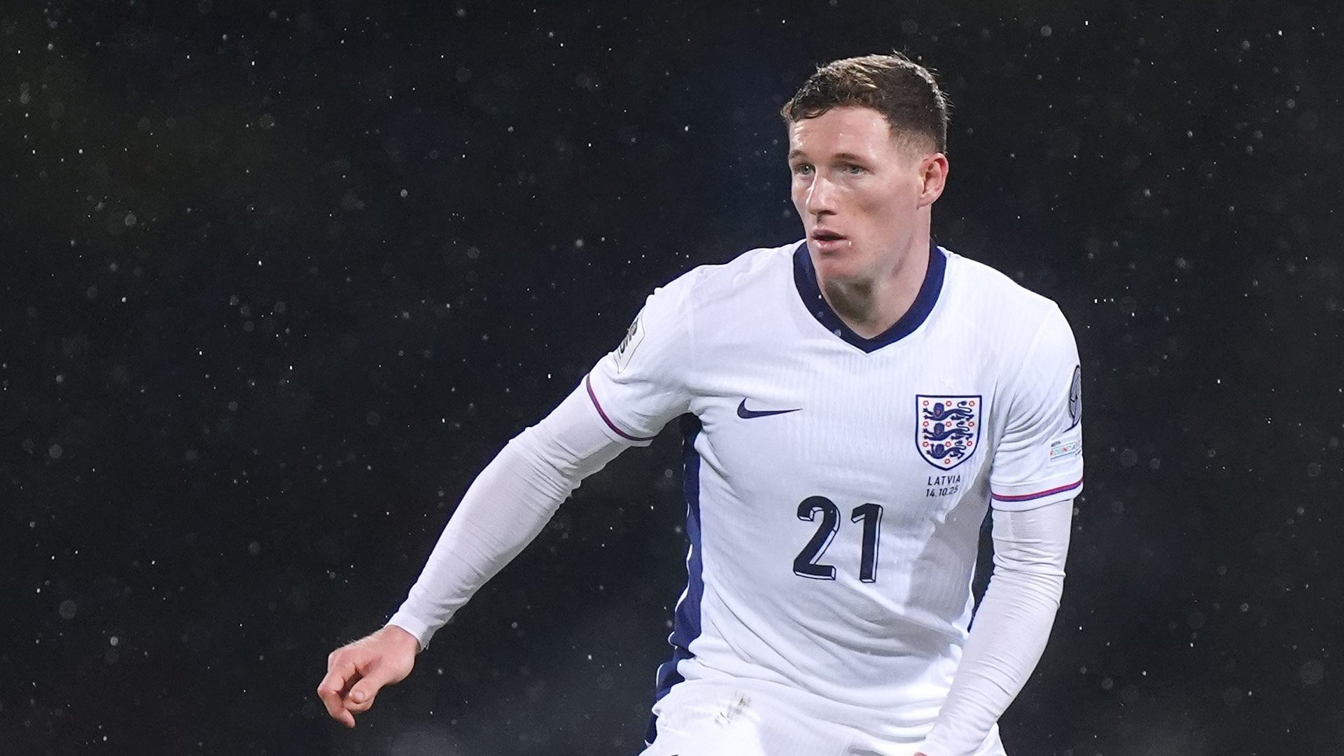 Man Utd đại chiến Man City vì Elliot Anderson, Forest hét giá 100 triệu bảng