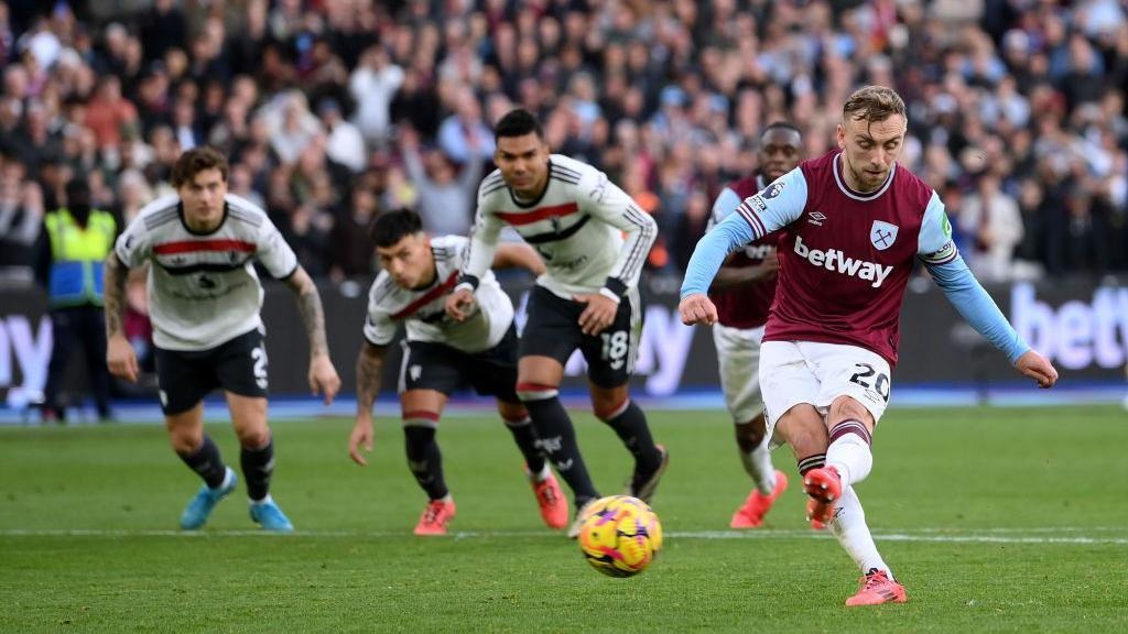 Nhận định West Ham vs Man United: Carrick hướng tới mạch thắng tại London Stadium