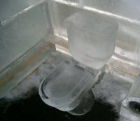 Với cách này, bạn sẽ không còn bị lạnh mông khi đi toilet vào mùa đông