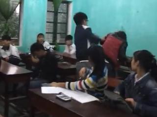 Phía sau clip nữ sinh bị đánh vì  xúc phạm mẹ nam sinh :  Hàng triệu người chửi oan một cô sinh viên 