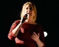 Adele khóc cả ngày vì sự cố ở Grammy