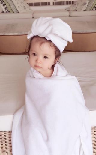 Elly Trần xin tha cho con gái khờ dại