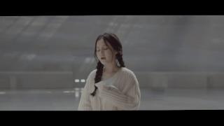 Lee Hi đáng yêu trong MV đúp  tái xuất giang hồ  sau 3 năm