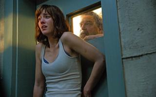 Thảm họa diệt vong mới  10 Cloverfield Lane  dọa người xem chết khiếp