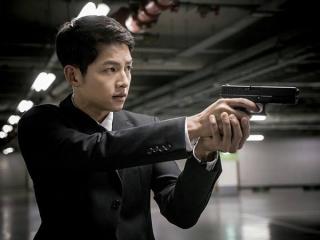 Tiết lộ cảnh quay khiến Song Joong Ki bị thương trong  Hậu duệ mặt trời 