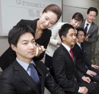 Loạt ảnh cho thấy nam giới Hàn Quốc  nghiện  trang điểm nhất thế giới