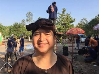 Chí Trung đen nhẻm khi thay Minh Béo làm MC Lục Lạc Vàng