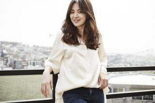 Song Hye Kyo trả lời câu hỏi của khán giả Việt Nam và châu Á