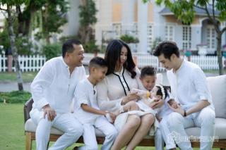 Khoảnh khắc đẹp như tranh vẽ của gia đình Hoa hậu Hà Kiều Anh