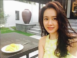 Nữ diễn viên xinh đẹp Son Ye Jin đi nghỉ dưỡng ở Hội An